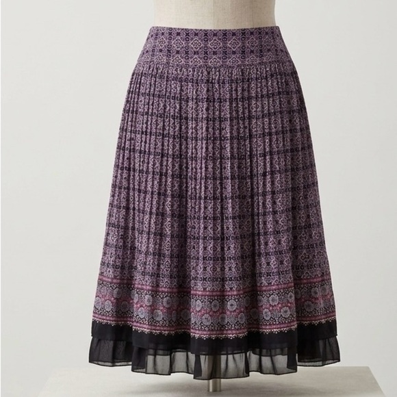 Laura Ashley Dresses & Skirts - Laura Ashley Silk Floral layered Women's Midi Skirt Fully lined Size 16 Boho